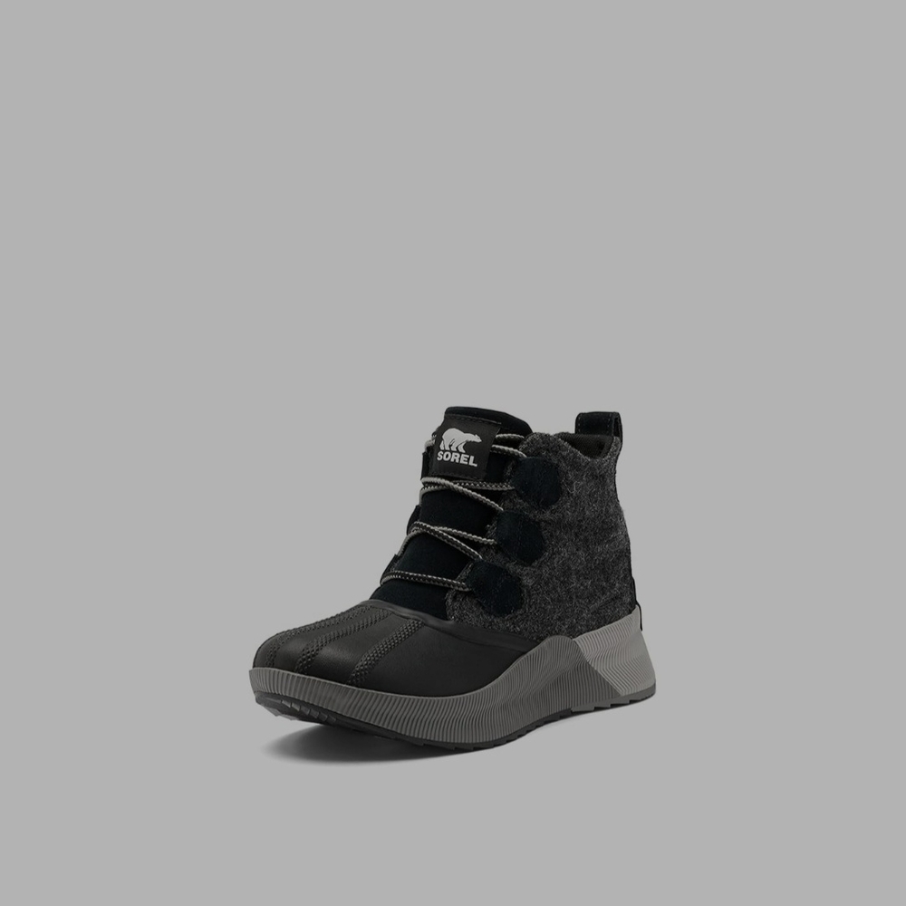 Sorel Black and Gray Winter Boots